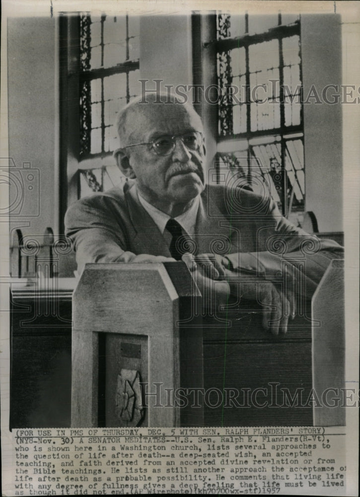 1957 Press Photo Sen Ralph E Flanders - RRW08473 - Historic Images