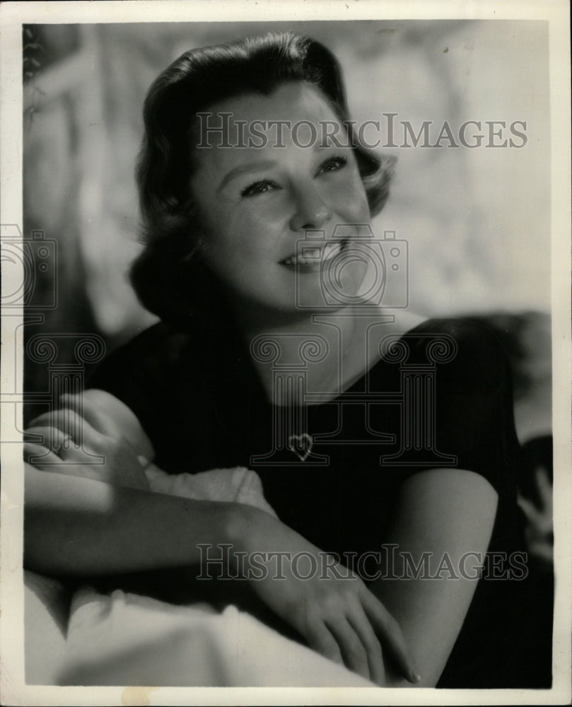 1960 Press Photo June Allyson Actress Contract Star MGM - RRW09175 - Historic Images