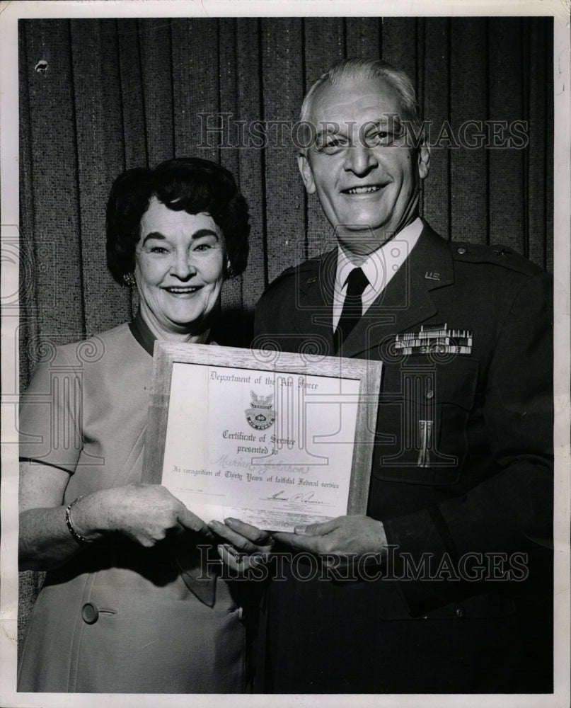 1967 Press Photo Woman Receiving Federal Honors Johnson - RRW09225 - Historic Images