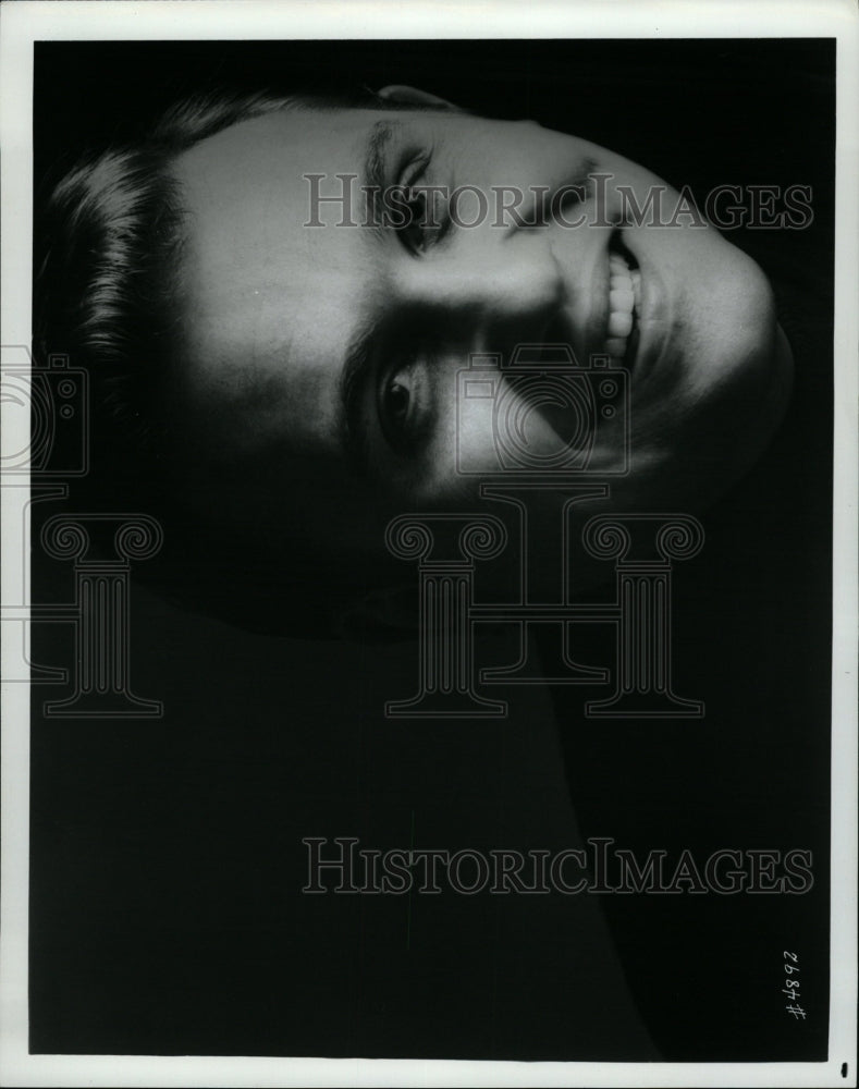 1972 Press Photo Jerry Jennings, Tenor Singer - RRW09307 - Historic Images