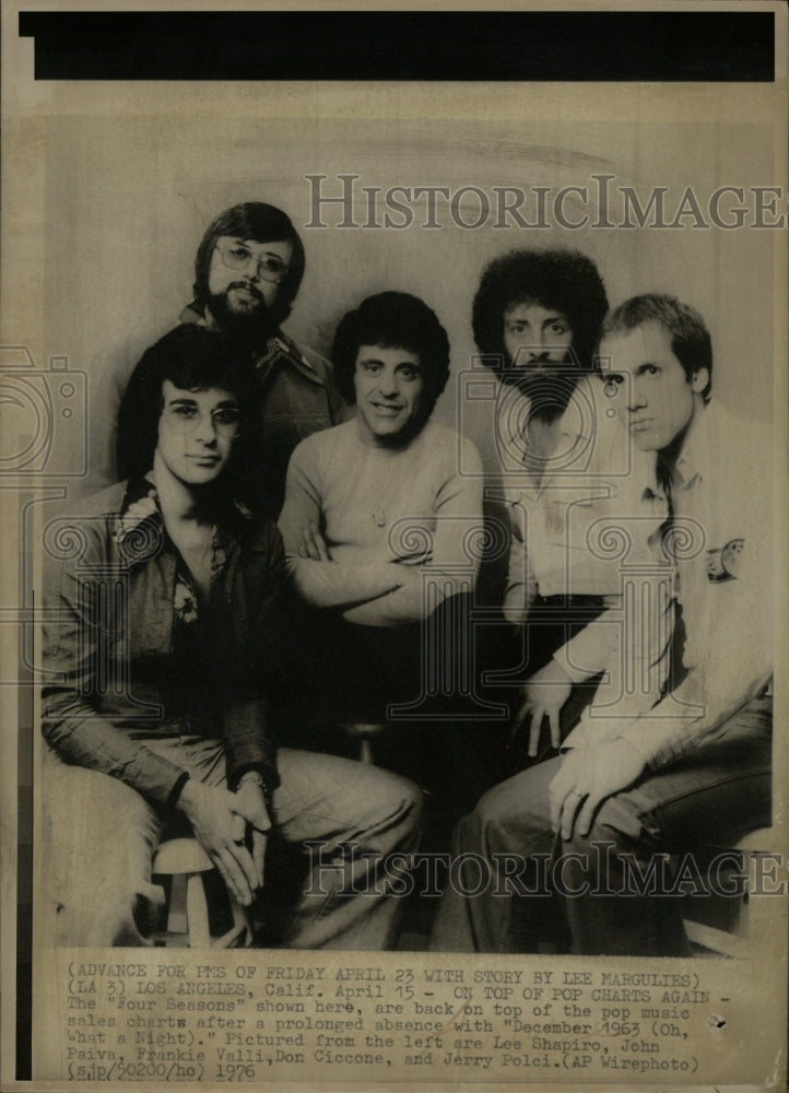 1976 Press Photo Frankie Valli Four Seasons Pop Group - RRW09461 - Historic Images