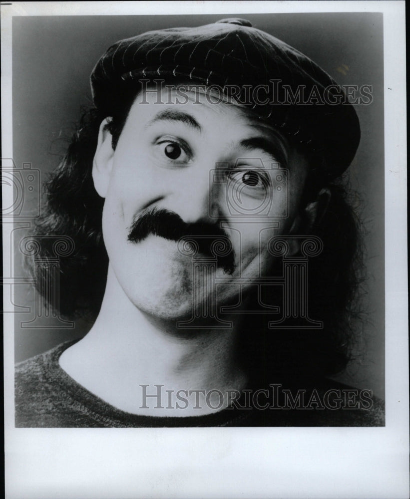 1980 Press Photo Gallagher Stand Up Comedy Entertainer - RRW09701 - Historic Images