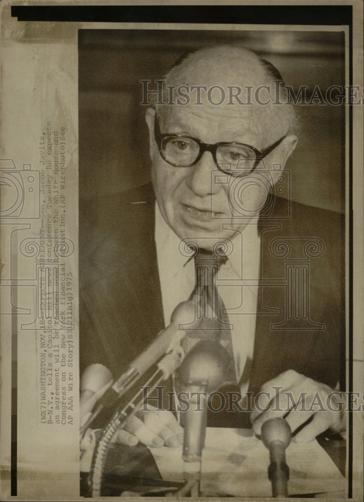 1975 Press Photo Sen Jacob Javits Conference Tuesday - RRW09715 - Historic Images