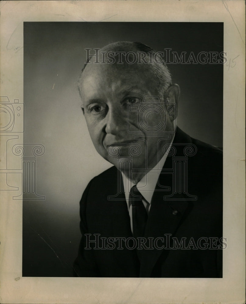 1966 Press Photo Sen. Jacob K. Javits/New York/Cooking - RRW09731 - Historic Images