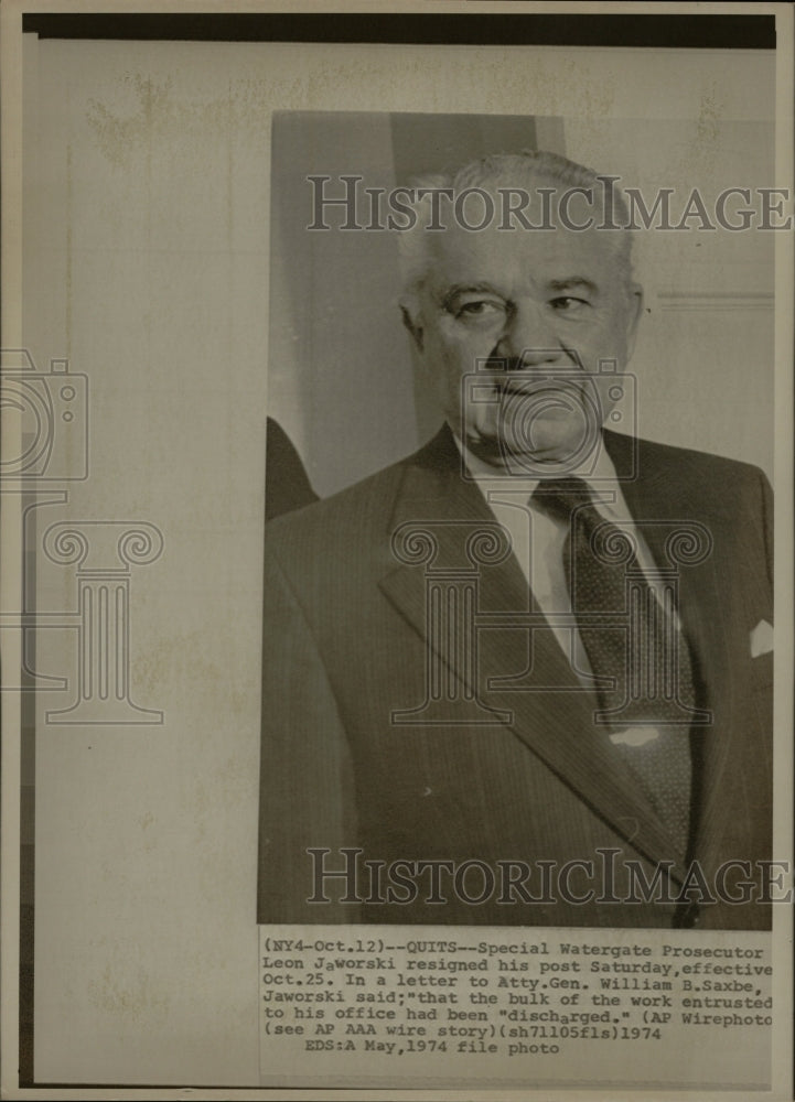 1974 Press Photo Leon Jaworski r Atty William Saxbe - RRW09753 - Historic Images