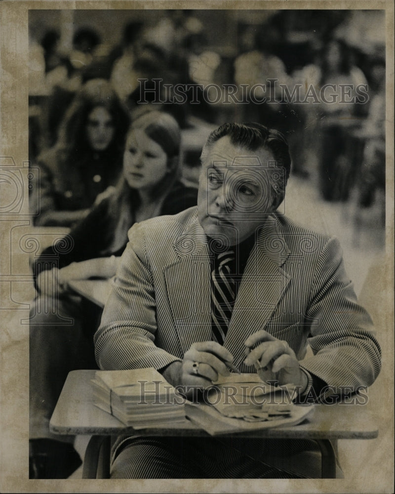 1976 Press Photo Don Jarrett Candidate Colorado senate - RRW09793 - Historic Images