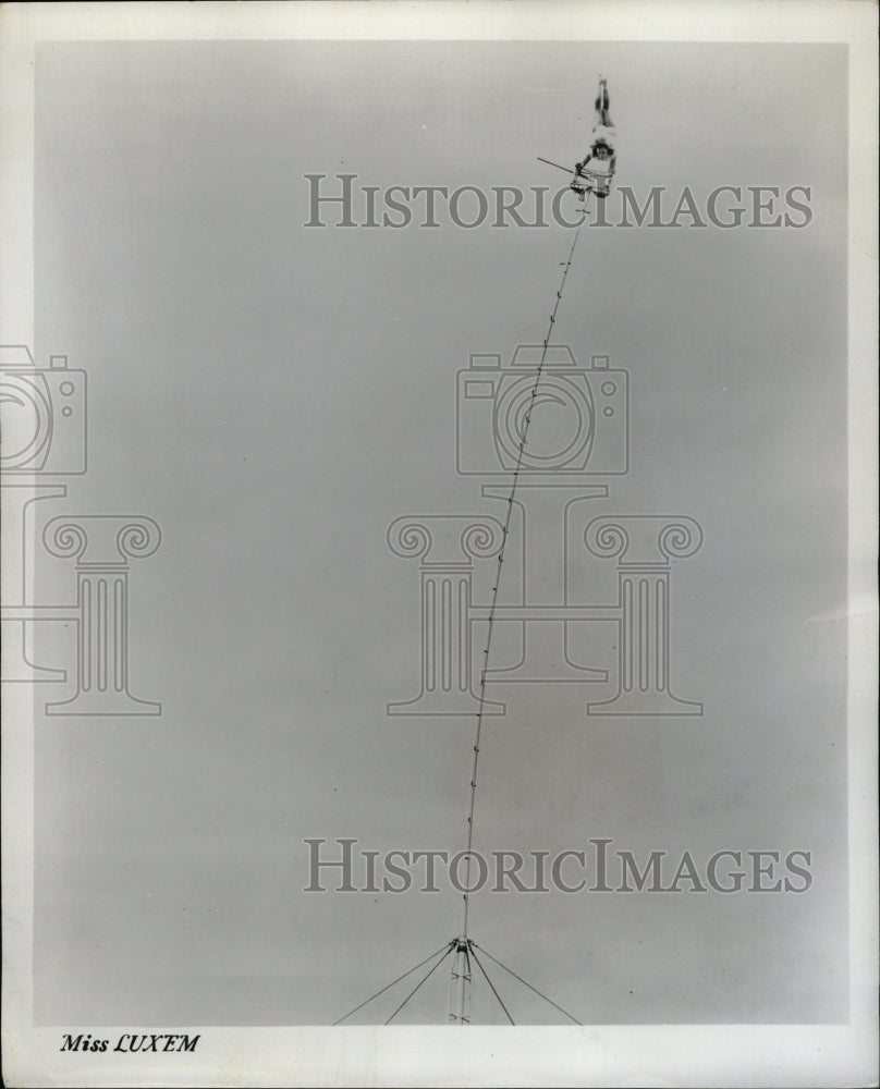 1950 Press Photo Bonnie Luxem Min Tower Person picture - RRW09925 - Historic Images