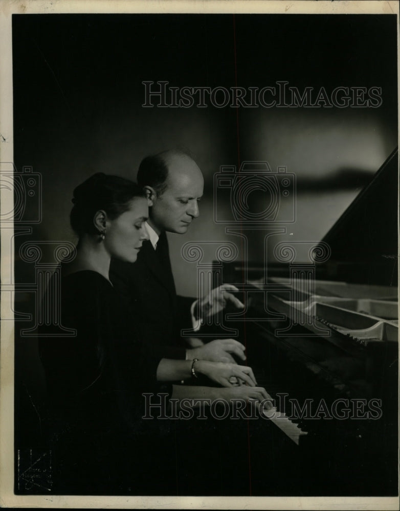 1967 Press Photo Panist Lillian and Irwin Freundlich - RRW09993 - Historic Images