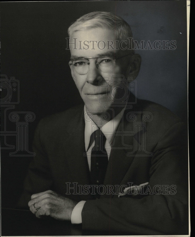 1957 Press Photo Ray Lanyon - RRW10207 - Historic Images