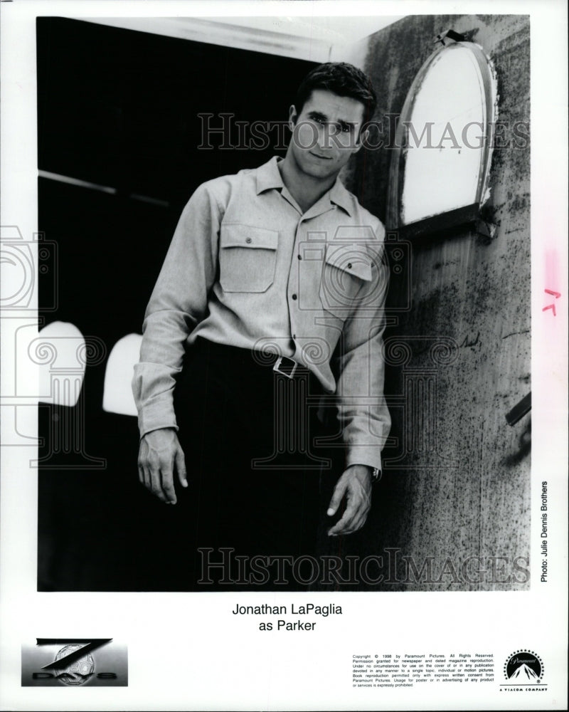 1999 Press Photo Jonathan Lapaglia Actor - RRW10221 - Historic Images