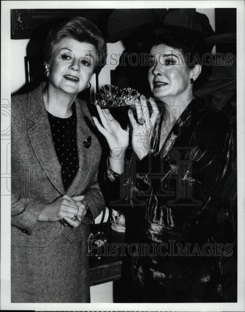 1989 Press Photo Jean Peters Angela Lansbury Murder She - RRW10253 - Historic Images