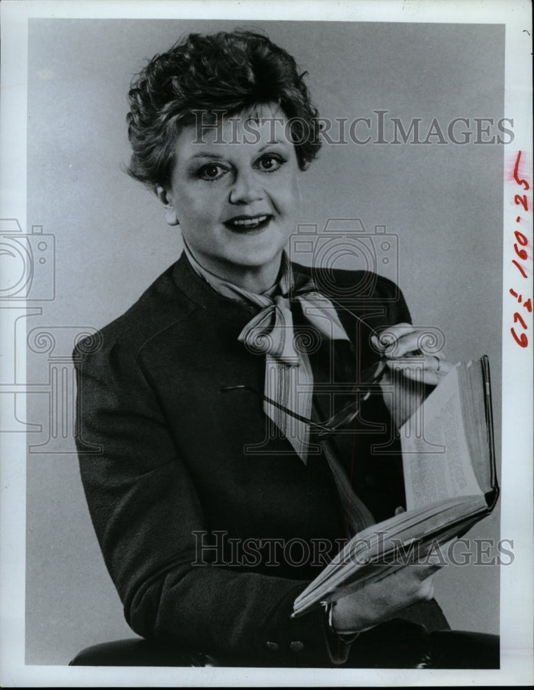 1984 Press Photo Angela Lansbury Actress Singer Theatre - RRW10267 - Historic Images