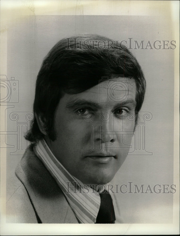 1974 Press Photo Actor Lee Major. - RRW10433 - Historic Images