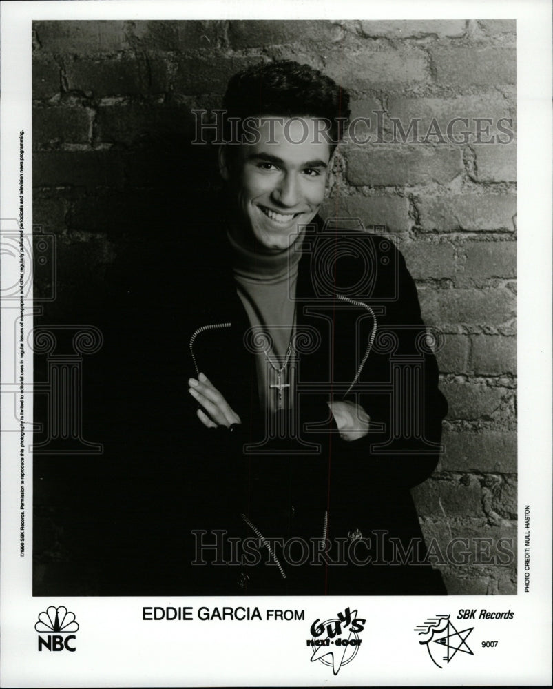 1995 Press Photo Eddie Garcia - RRW10825 - Historic Images
