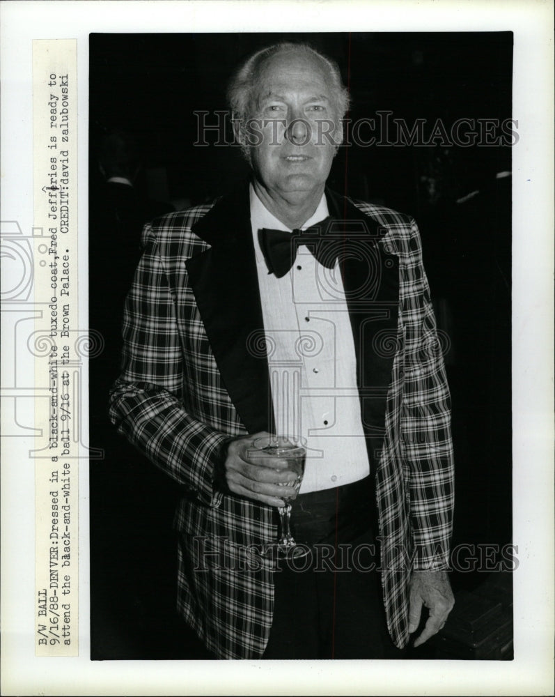 1988 Press Photo Fred Jeffries Brown Palace Black White - RRW11185 - Historic Images