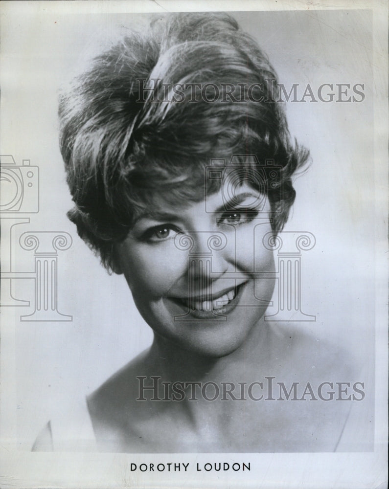 1971 Press Photo Dorothy Loudon Comedy Actress Singer - RRW11539 - Historic Images