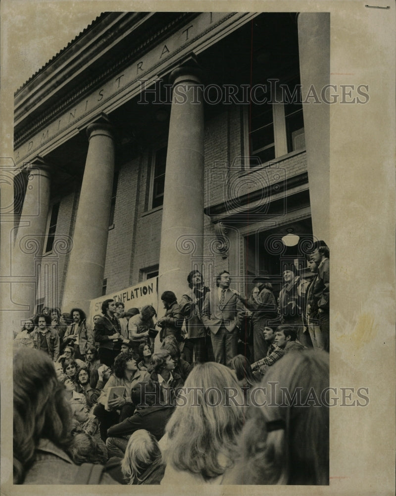 1975 Press Photo A R Chamberlain Students - RRW11571 - Historic Images