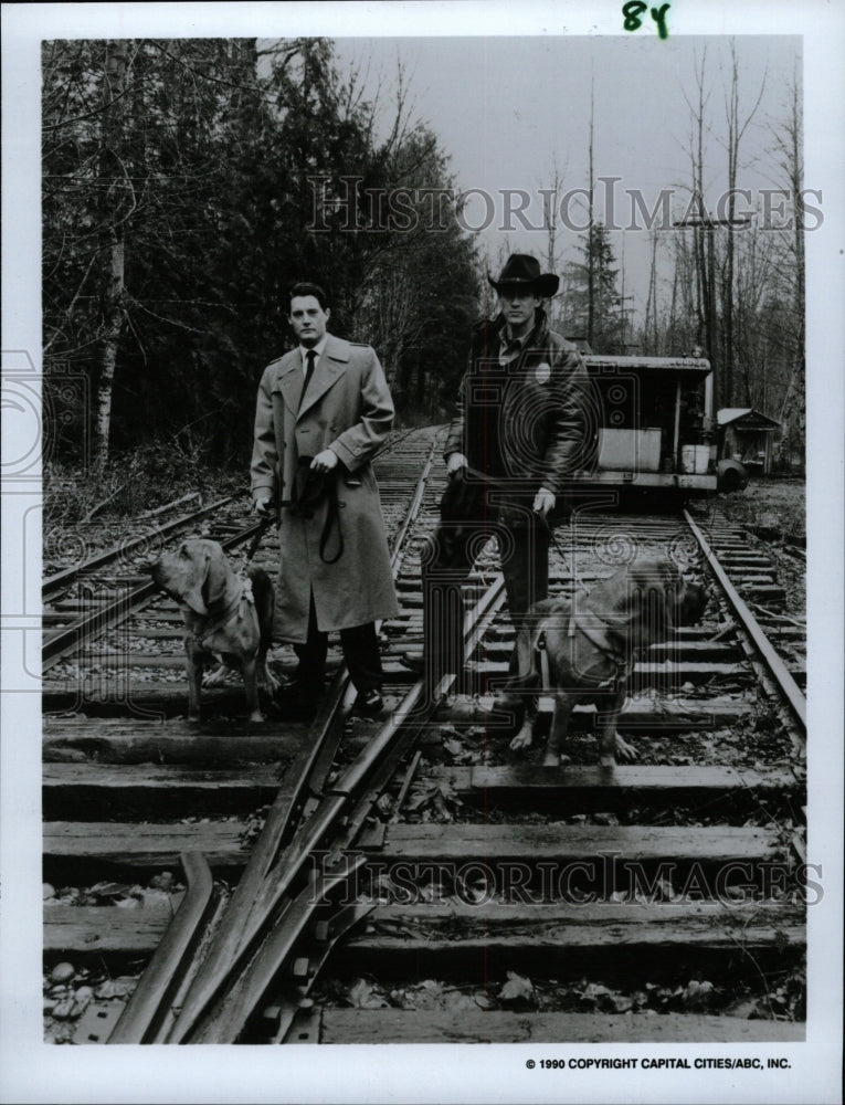 1990 Press Photo Actor Kyle MacLachalan - RRW11827 - Historic Images