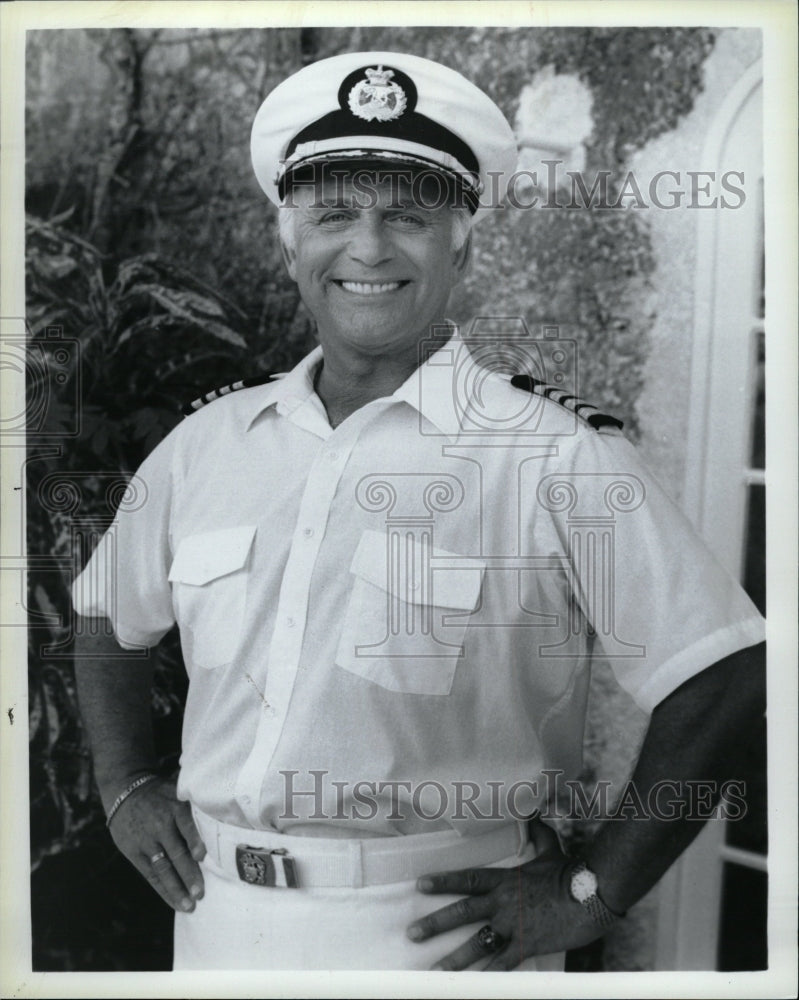 1990 Press Photo Gavin MacLeod American Film Actor - RRW11857 - Historic Images