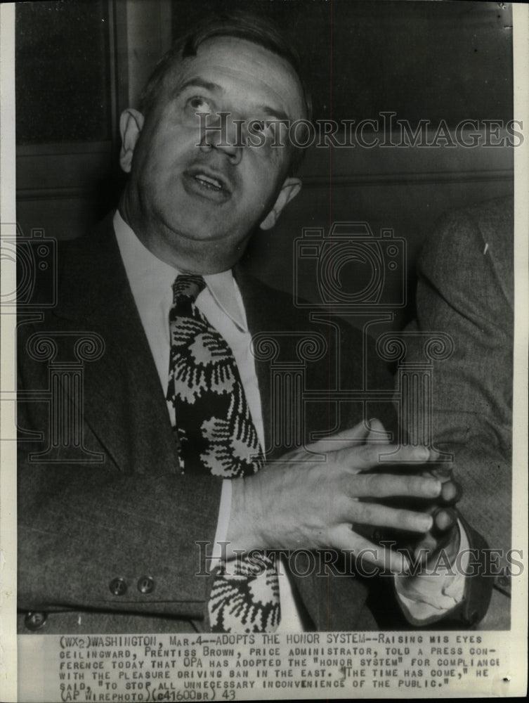 1943 Press Photo Ceilingward Prentiss Brown Price Press - RRW11873 - Historic Images