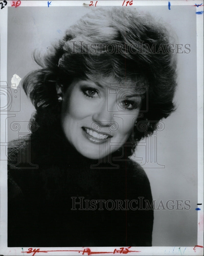 1956 Press Photo Mary Hart American entertainment Host - RRW11997 - Historic Images