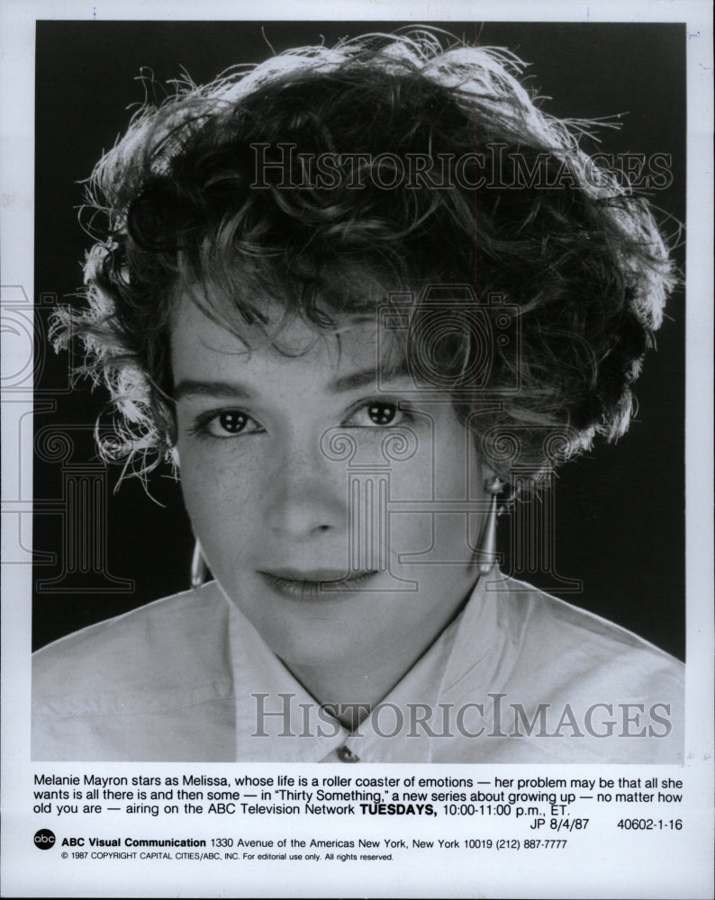 1987 Press Photo Melanie Mayron Thirty Something roller - RRW12269 - Historic Images