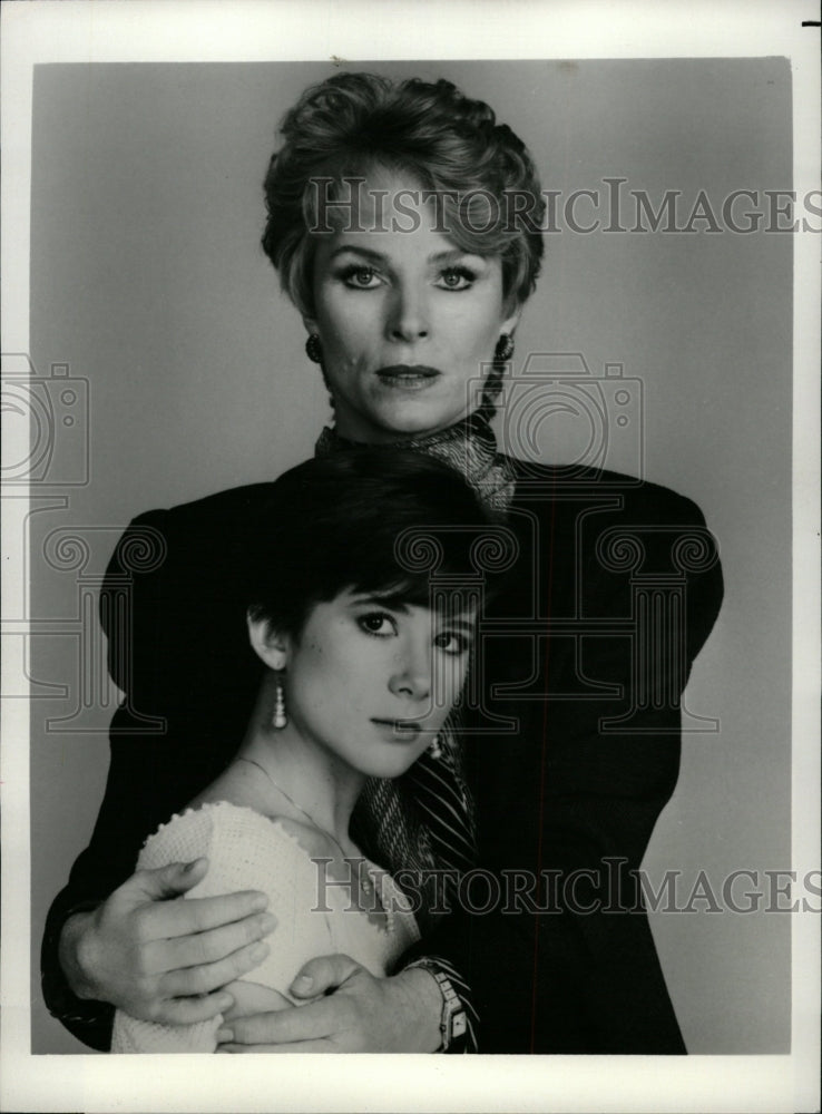 1986 Press Photo Mariette Hartley Susan Rinell Terrific - RRW12337 - Historic Images