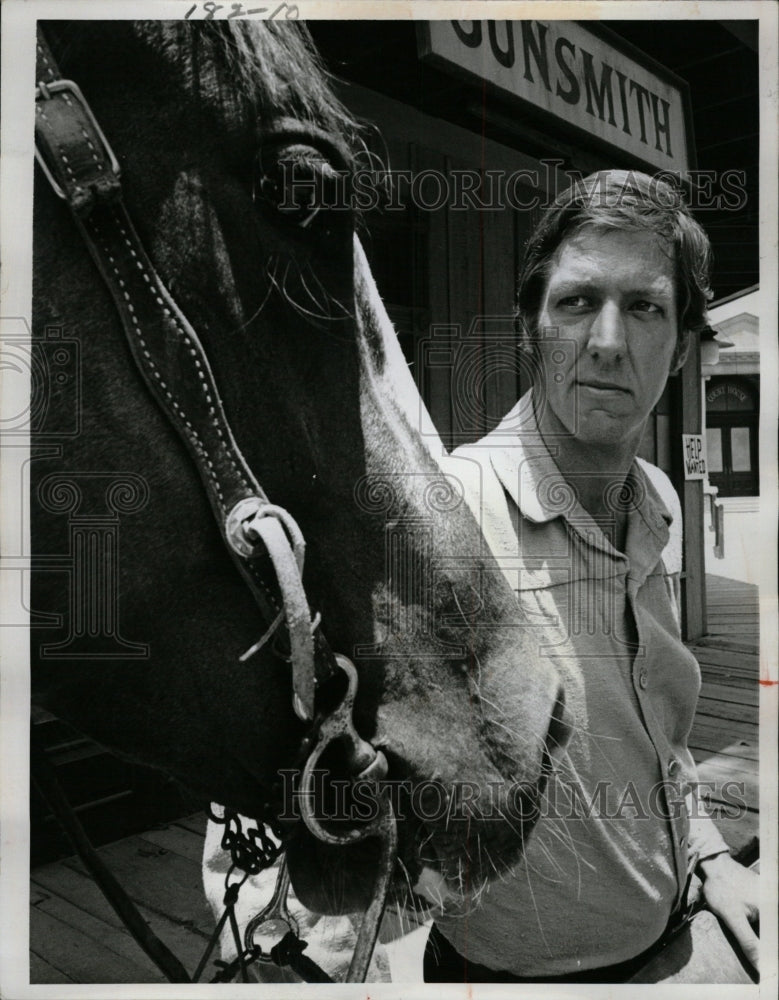 1969 Press Photo Actor David Hartman - RRW12395 - Historic Images