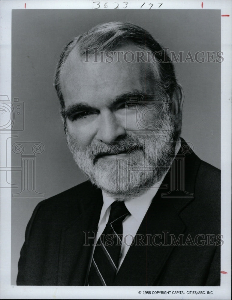 1986 Press Photo Actor Ray Gandolf, In Our World - RRW12461 - Historic Images