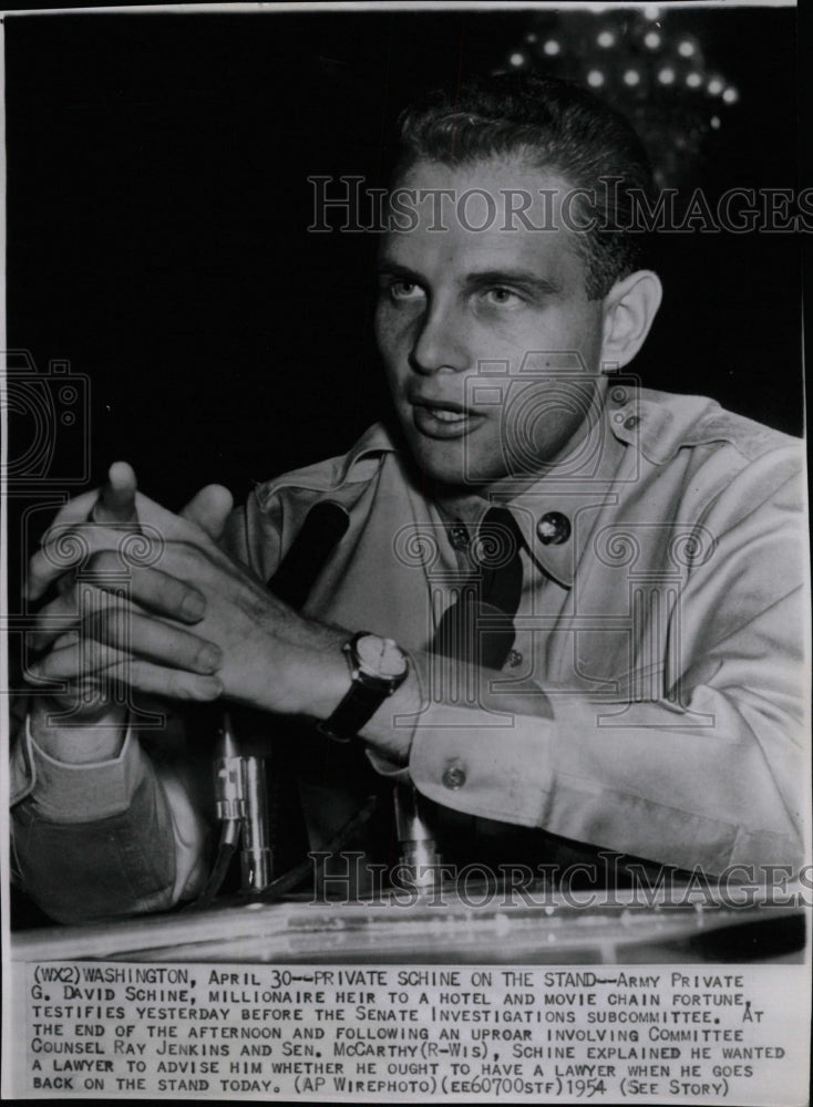 1954 Press Photo Army private David Schine Chain Hotel - RRW12683 - Historic Images