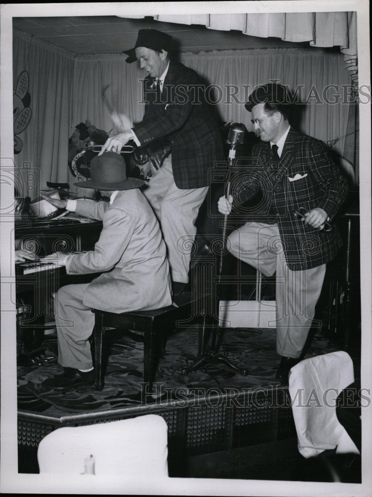 1952 Press Photo William Hartzell Massachusetts Berklee - RRW12769 - Historic Images