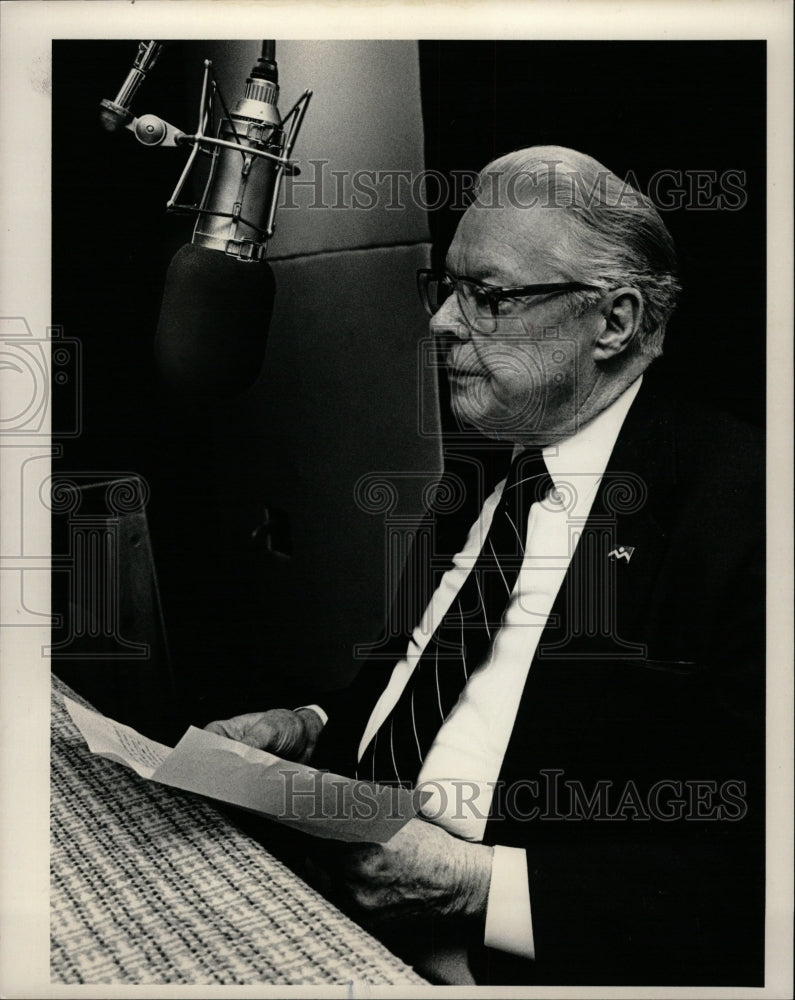 1985 Press Photo Bill McNichols Denver Historian - RRW12873 - Historic Images