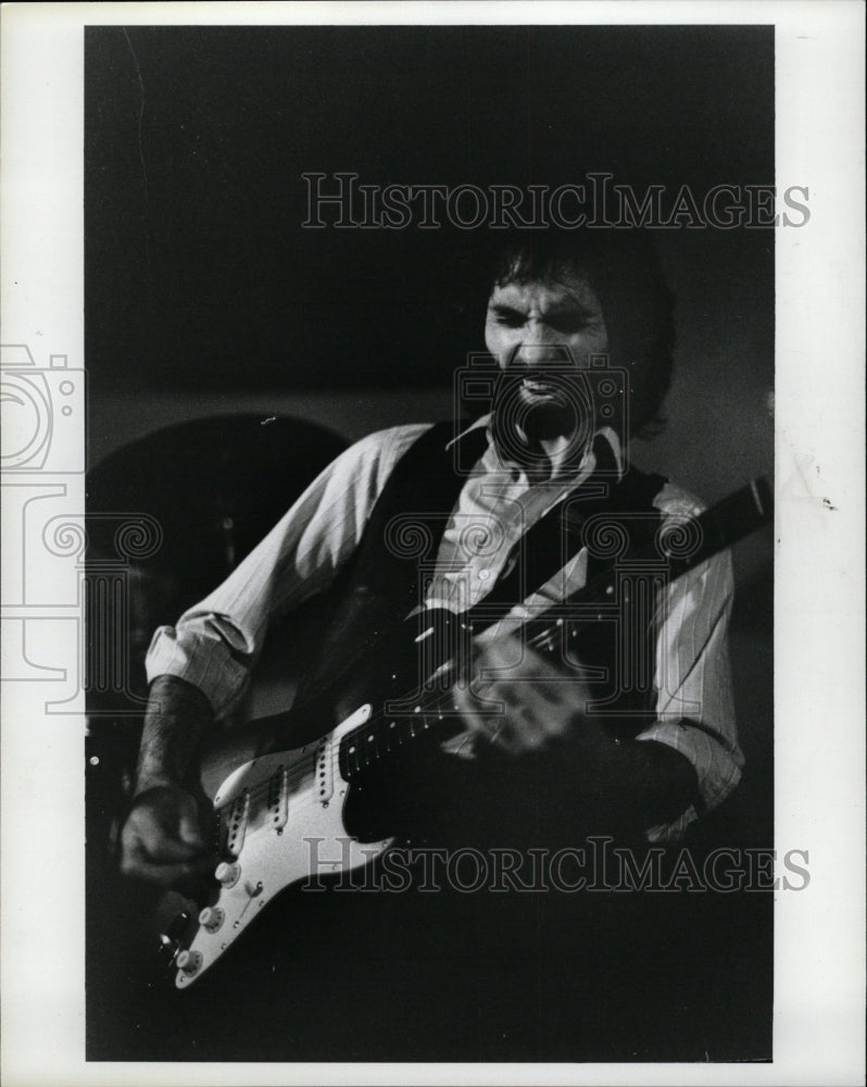 1986 Press Photo Guitarist Jim McCanty - RRW13001 - Historic Images