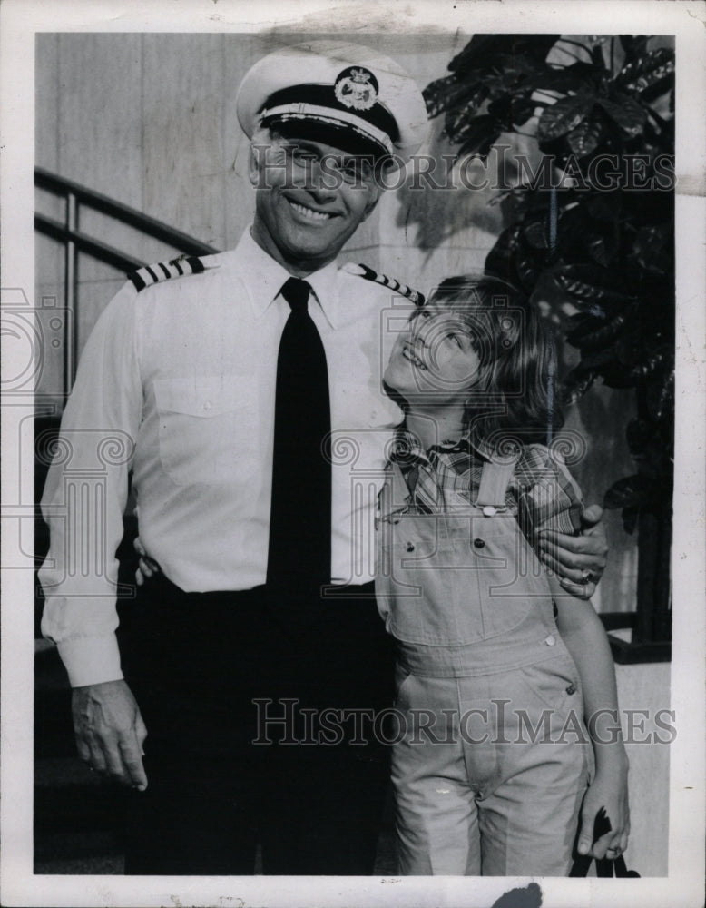 1985 Press Photo Actor Gavin MacLeod - RRW13011 - Historic Images