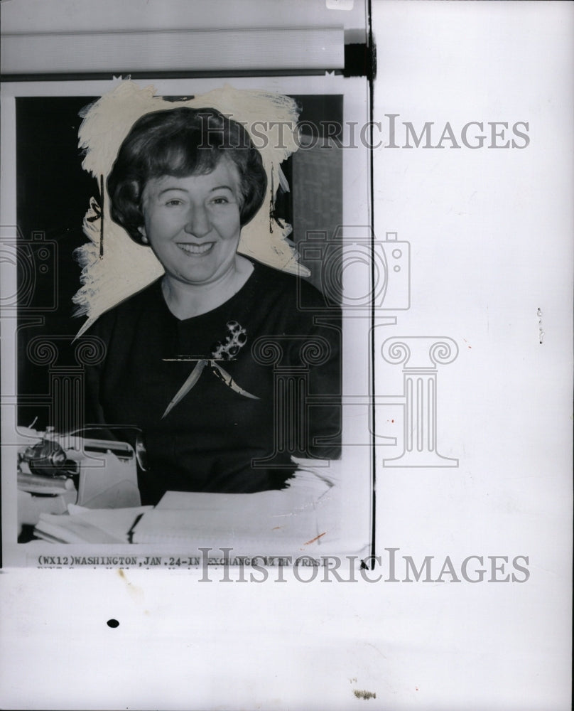 1962 Press Photo Mrs Sarah McClendon News Correspondet - RRW13029 - Historic Images