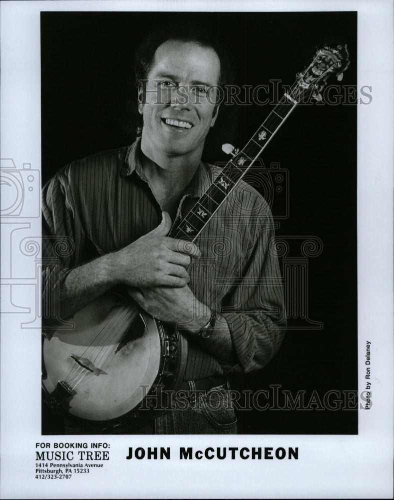 1990 Press Photo John McCutcheon American music singer - RRW13105 - Historic Images