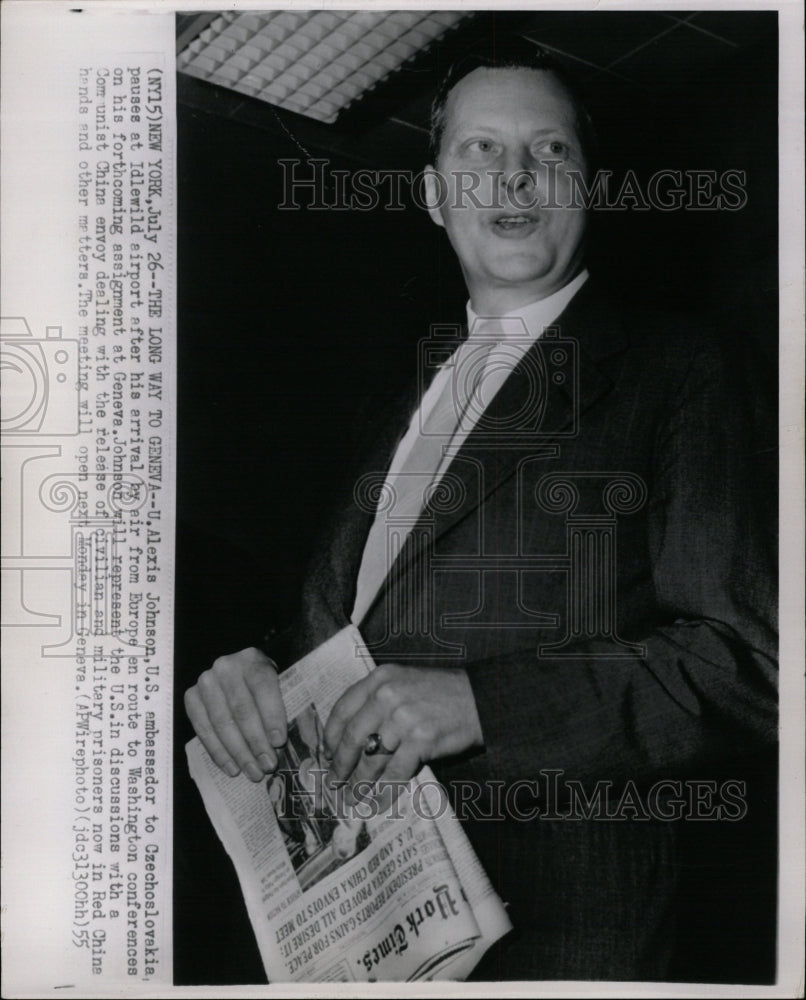 1955 Press Photo Alexis Johnson US ambassador Idlewild - RRW13643 - Historic Images