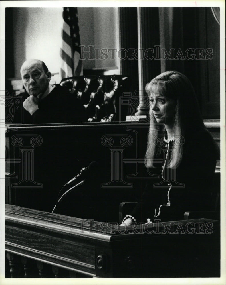 1992 Press Photo Shelley Lee Long American Actress - RRW13659 - Historic Images