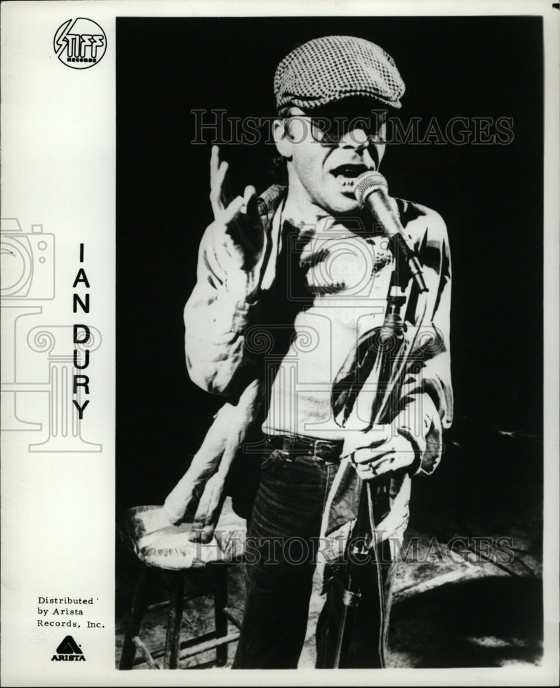 1978 Press Photo Ian Dury English Rock Singer Actor - RRW13861 - Historic Images