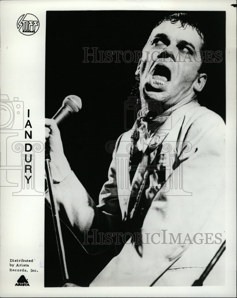 1978 Press Photo Ian Robins Dury English Rock Roll Rose - RRW13863 - Historic Images