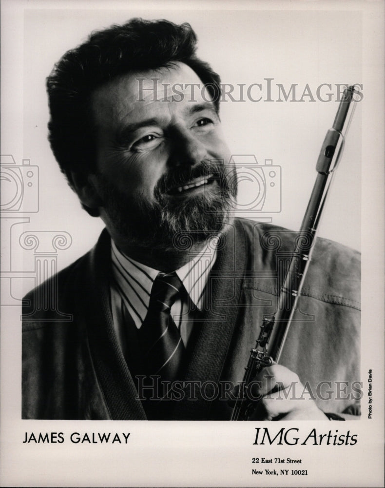 1993 Press Photo Sir James Galway OBE Northern Ireland - RRW13903 - Historic Images