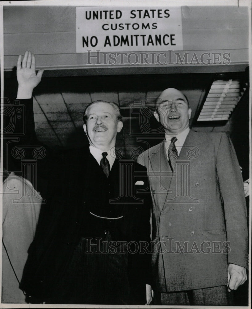 1955 Press Photo Foreign Secretary Harold Macmillan - RRW14345 - Historic Images