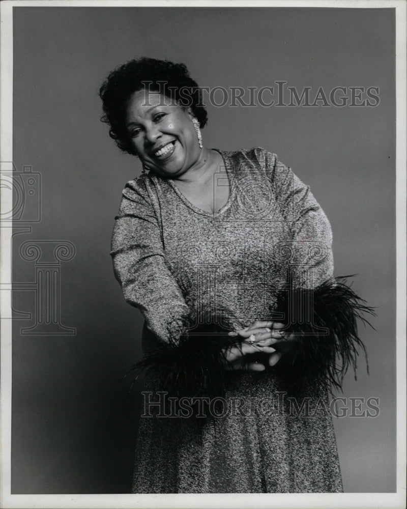 1975 Press Photo Helen Humes Count Basie saucy RB diva - RRW14397 - Historic Images