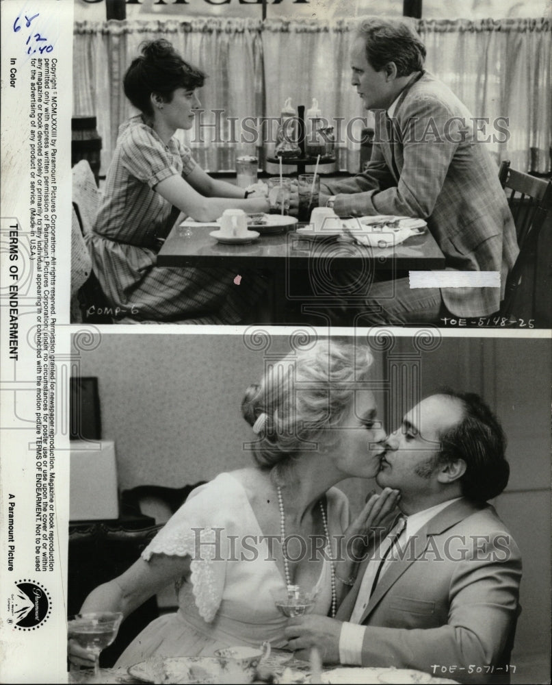 1983 Press Photo Shirley Maclaine America Hollywood Win - RRW14471 - Historic Images