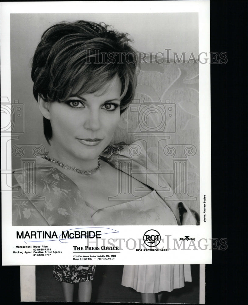 1998 Press Photo Martina McBride country music singer - RRW14787 - Historic Images