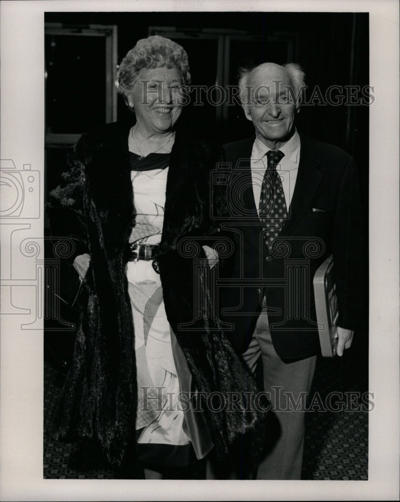 1984 Press Photo Mr Mrs Dick Durrance Famliy Members - RRW14935 - Historic Images