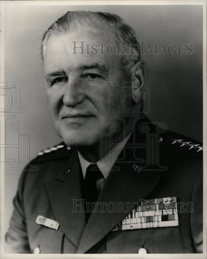 1974 Press Photo Creighton Williams Abrams Army Chief. - RRW15057 - Historic Images