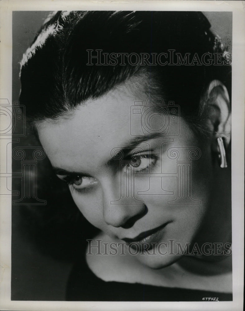 1953 Press Photo Mildred Miller American Opera Singer. - RRW15583 - Historic Images