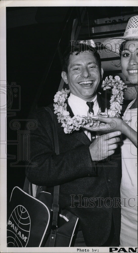 1966 Press Photo Perry Allen (KHOW Broadcaster) - RRW15695 - Historic Images