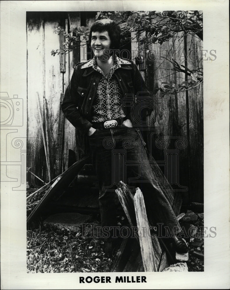 1974 Press Photo Roger Miller (Singer) - RRW15725 - Historic Images